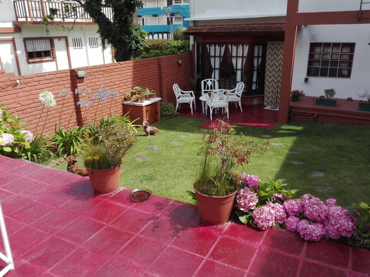 Posada De La Villa Villa Gesell Eksteriør bilde