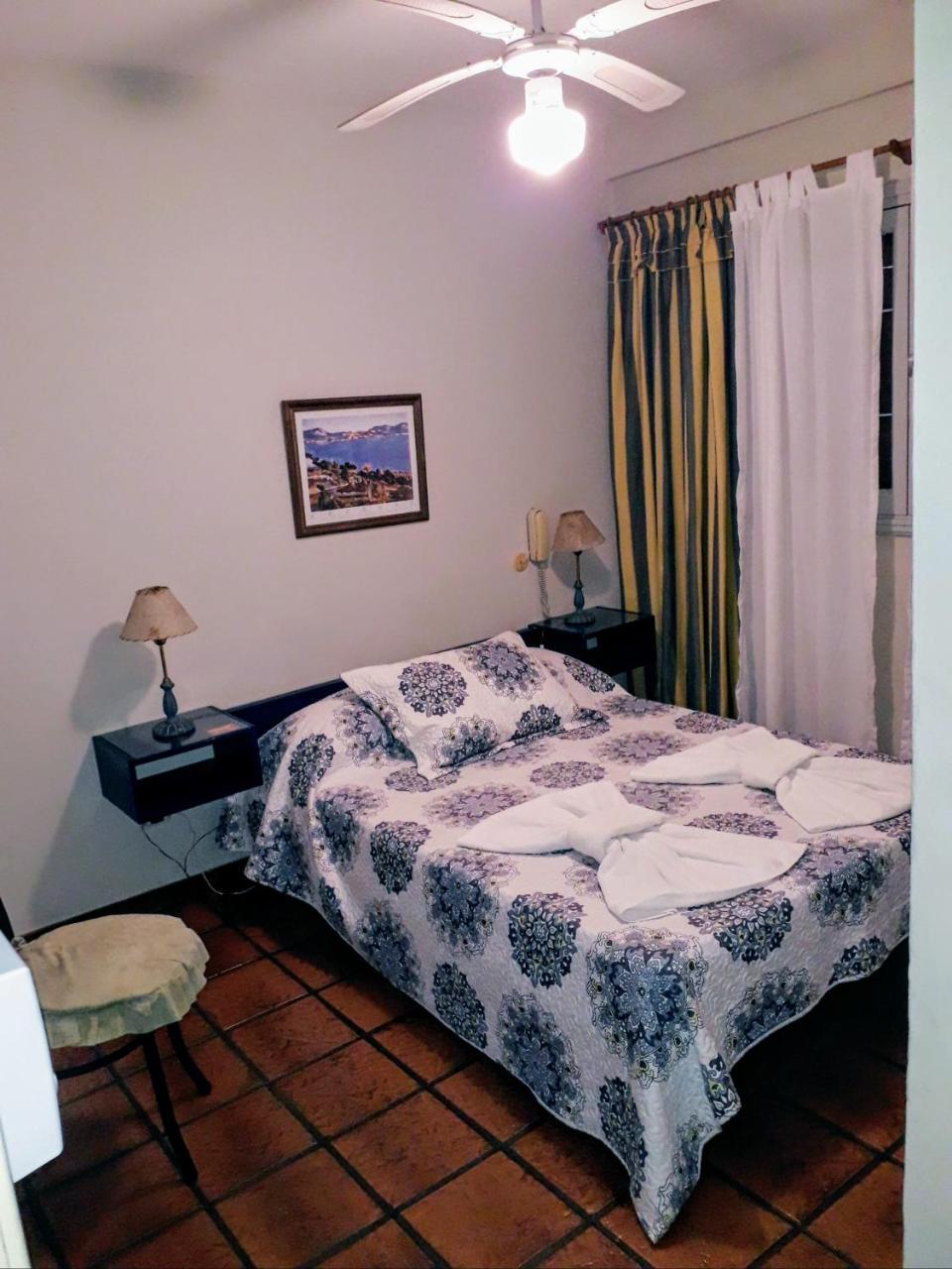 Posada De La Villa Villa Gesell Eksteriør bilde