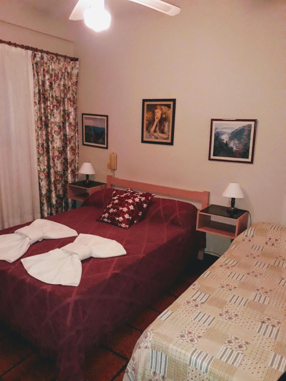 Posada De La Villa Villa Gesell Eksteriør bilde