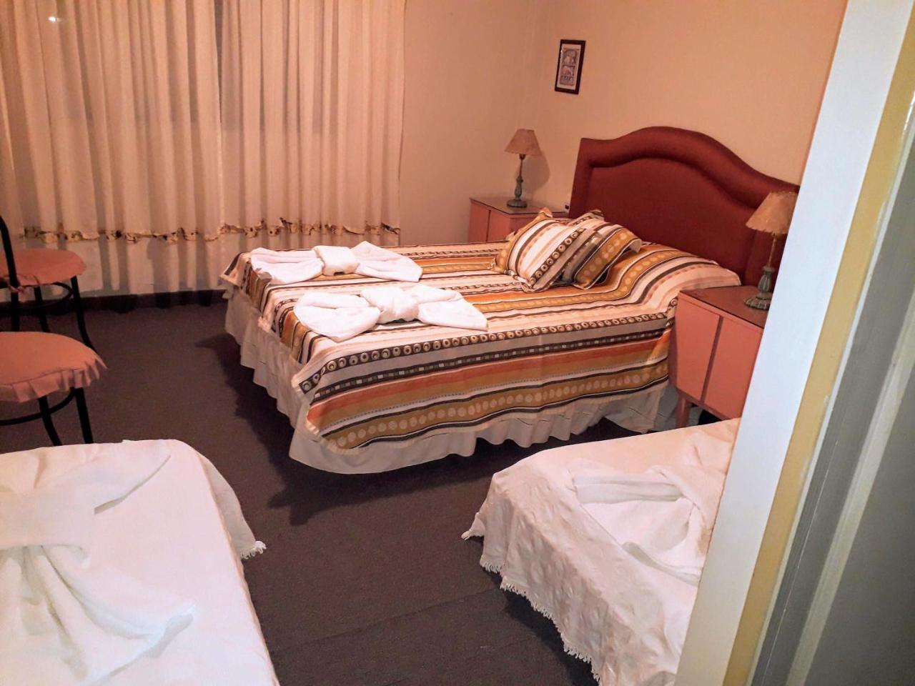 Posada De La Villa Villa Gesell Eksteriør bilde